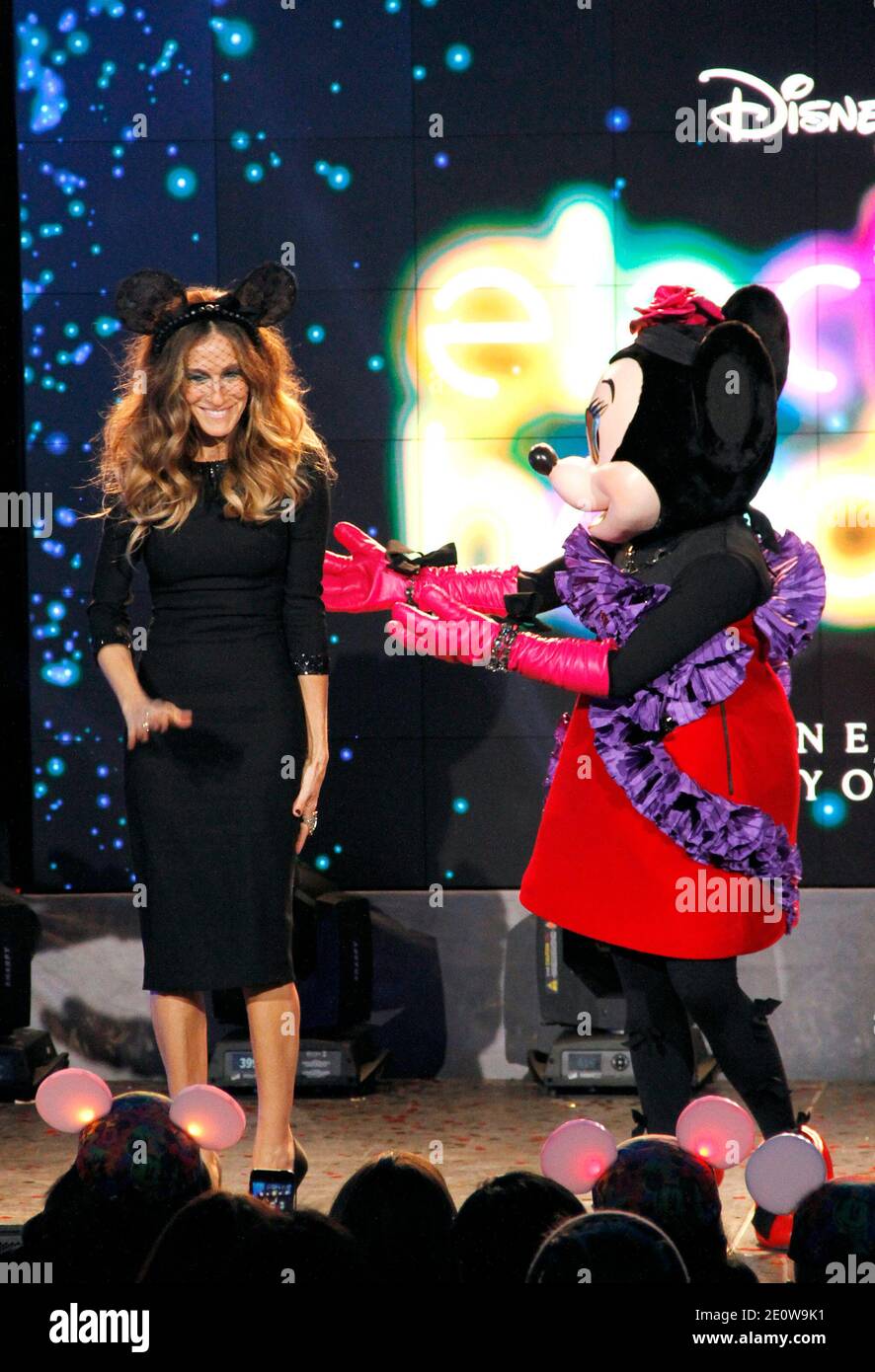 Sarah Jessica Parker appears as Barneys New York and Disney unveil 'Electric Holiday' in New York City, NY, USA on November 14, 2012. Photo by Donna Ward/ABACAPRESS.COM Stock Photo