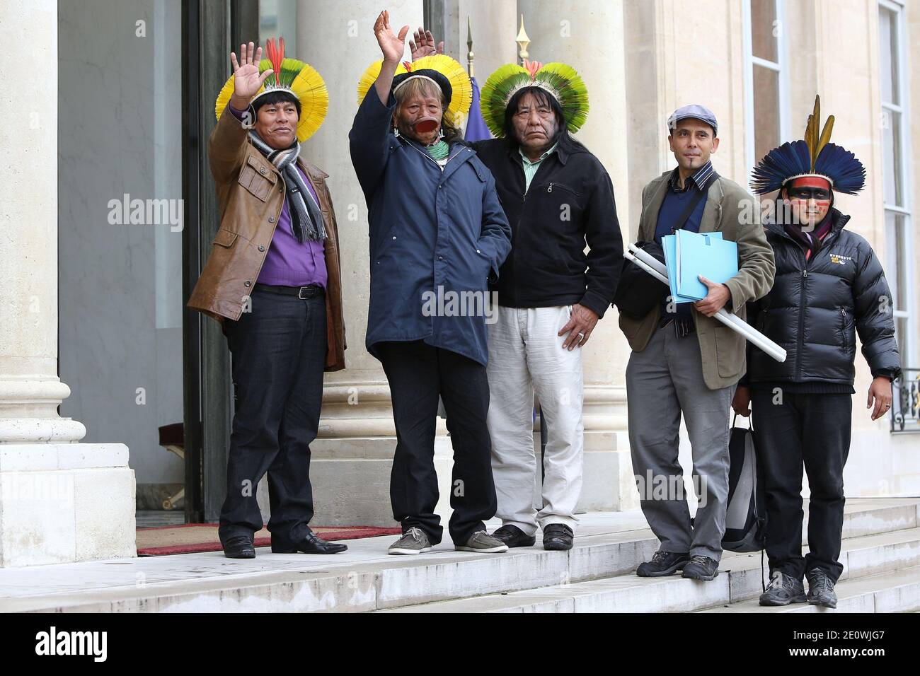 Amazonian Indian tribe Kayapo chief Raoni Metuktire arrives to attend a meeting with France's President at the Elysee presidential palace in Paris on November 29, 2012. Photo by Stephane Lemouton/ABACAPRESS.COM. Stock Photo