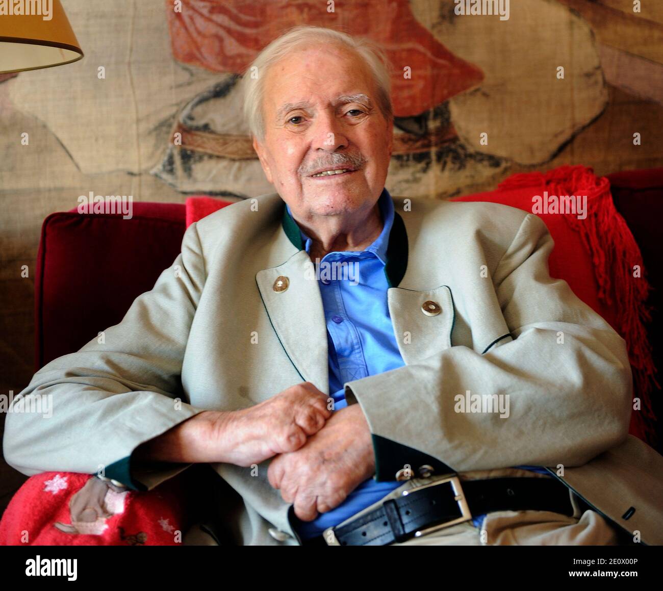EXCLUSIVE. File photo of Maurice Herzog taken at his home in Neuilly sur Seine near Paris, France on November 19, 2011. Maurice Herzog, the French climber who conquered Annapurna in the first recorded ascent of a peak above 8,000 metres, has died at the age of 93. Photo by Antoine Breard/Exuleo/ABACAPRESS.COM Stock Photo