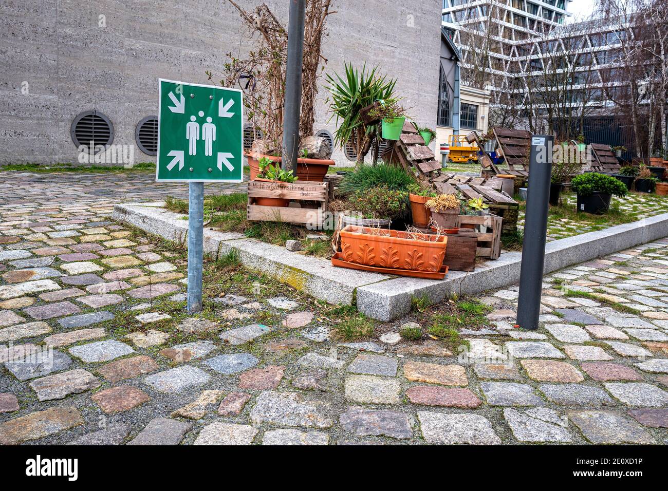 Meeting Point In The Yard Stock Photo - Alamy Meeting Point In The Yard Stock Photo - Alamy