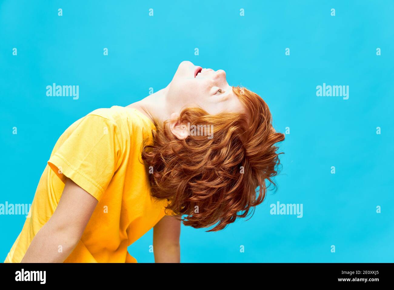 Head thrown back hires stock photography and images Alamy