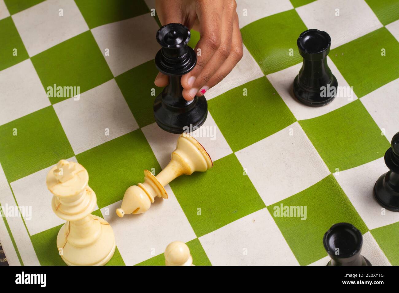 Chessboard asia hi-res stock photography and images - Alamy