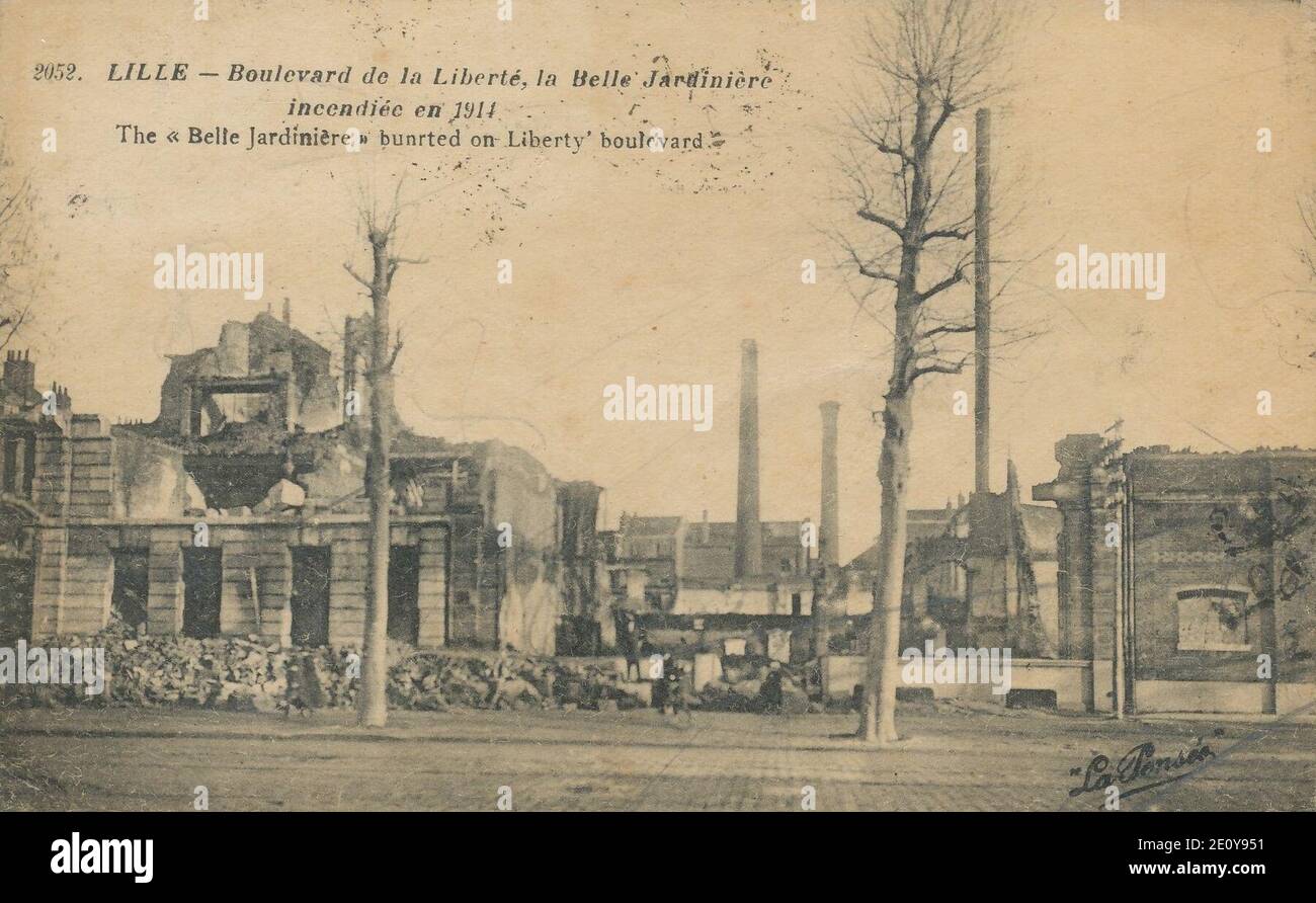 Lille 52 Boulevard De La Liberte La Belle Jardiniere Incendiee En 1914 Stock Photo Alamy