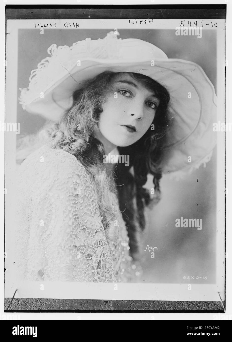 Lillian Gish, 6-29-21 Stock Photo