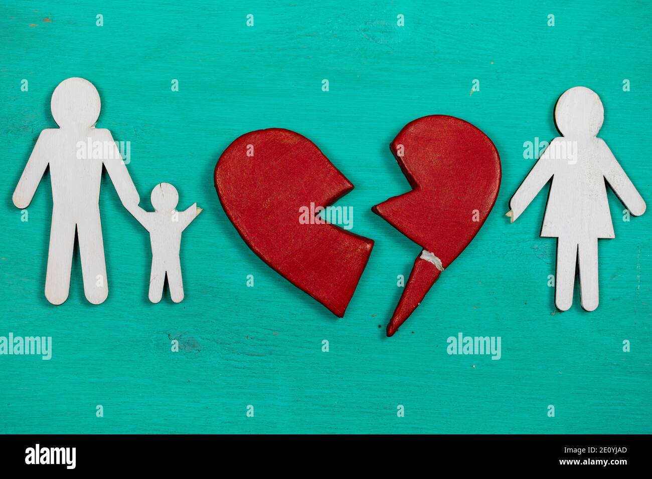 Paper family and a broken heart, Divorce Concept Stock Photo