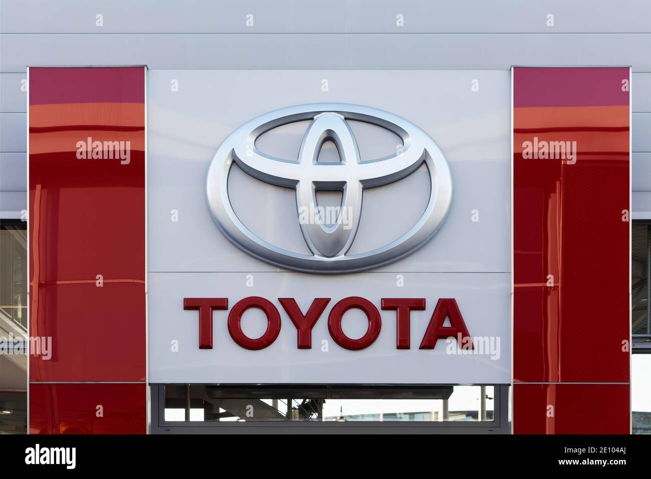 Toyota, logo on a car dealership, Japanese car brand, Düsseldorf, North Rhine-Westphalia, Germany, Europe Stock Photo