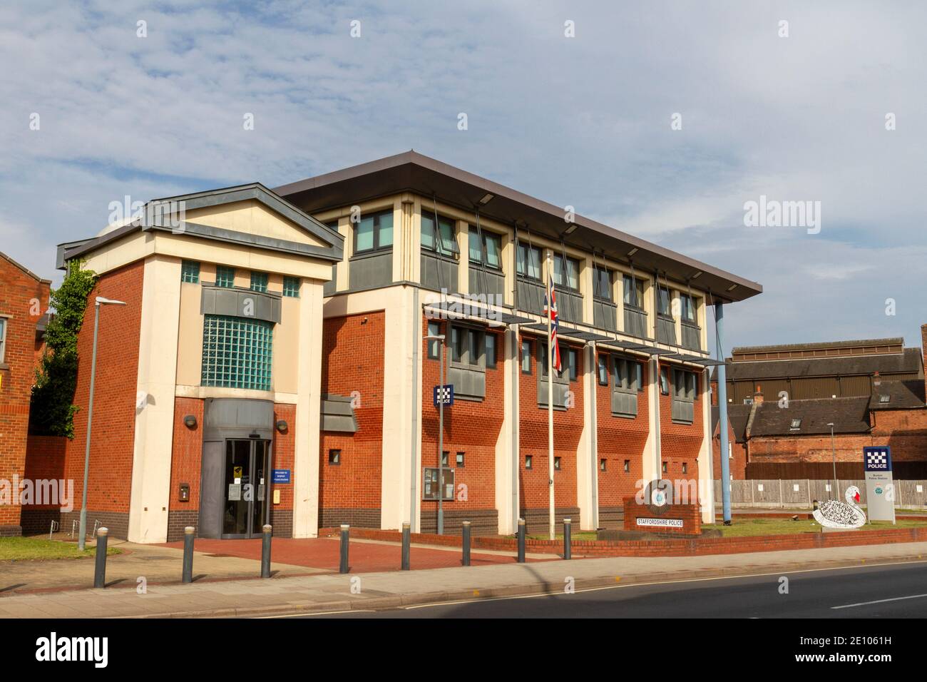 Burton Police Station, Staffordshire Police, Burton upon Trent, (Burton-on-Trent or Burton), a market town in Staffordshire, UK. Stock Photo