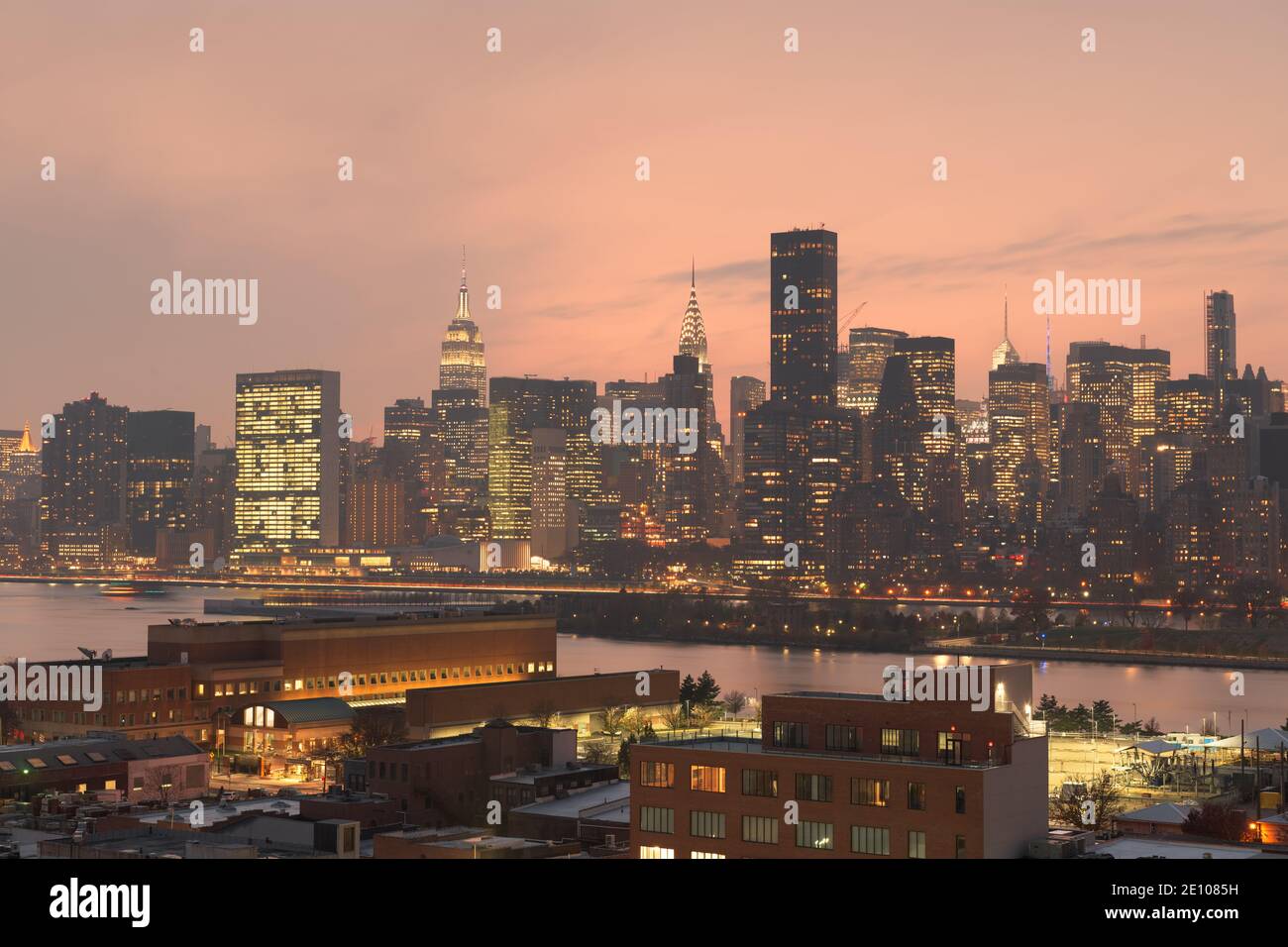New York, New York, USA cityscape of Midtown Manhattan overlooking Roosevelt Island from Queens. Stock Photo
