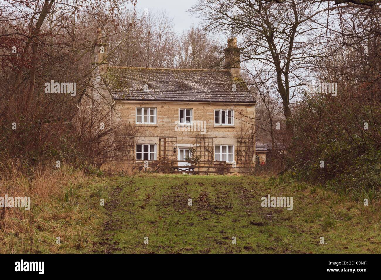 The house in the woods at Geddington Chase Stock Photo