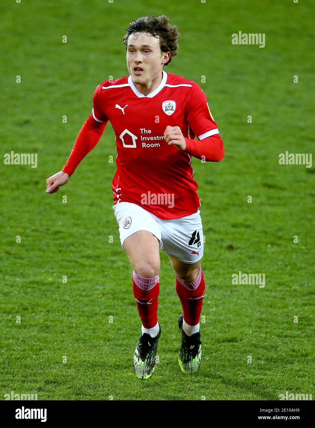 Barnsley's Callum Styles during the Sky Bet Championship match at Carrow Road, Norwich. Stock Photo