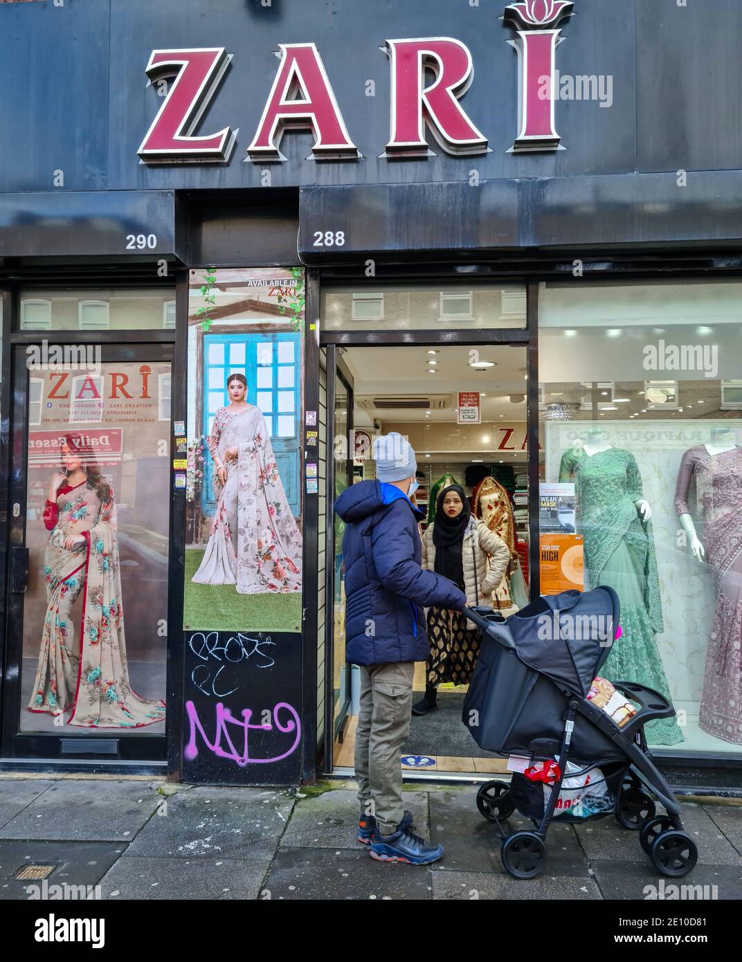 Asian of Indian or Bangali origin clothing store in London East End Stock Photo