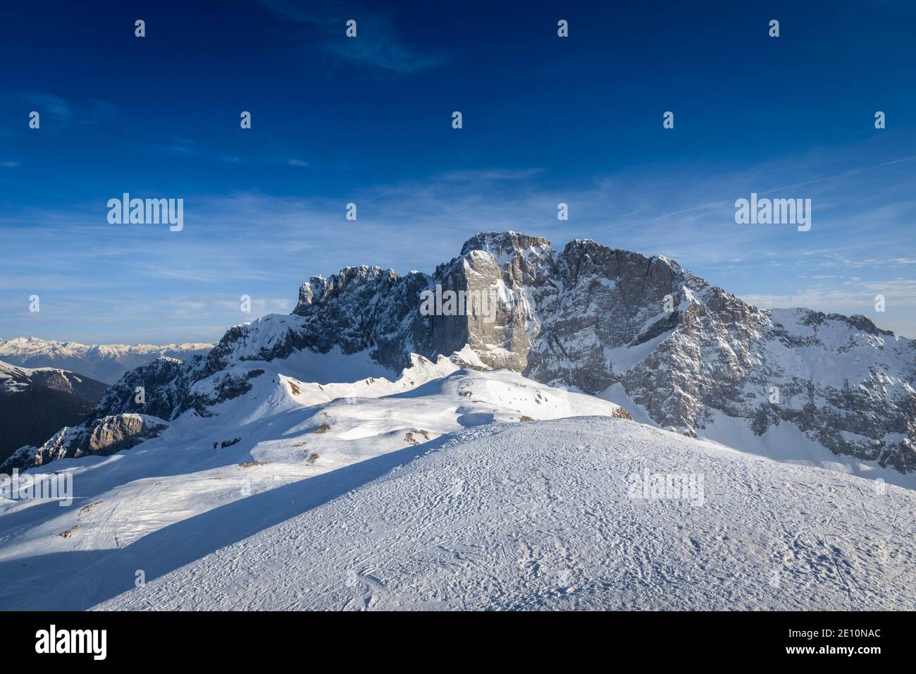 Panoramic view of the snow-covered north face of the Presolana mountain in  winter. Val di Scalve, Bergamo district, Lombardy, Italy, Southern Europe  Stock Photo - Alamy