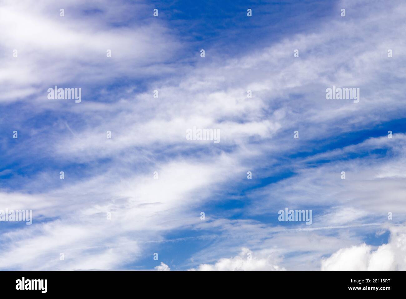 Blue sky with scattered cloud hi-res stock photography and images - Alamy