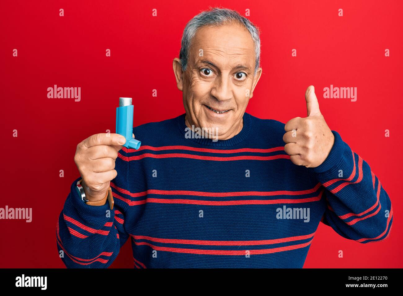 Red inhaler hi-res stock photography and images - Alamy