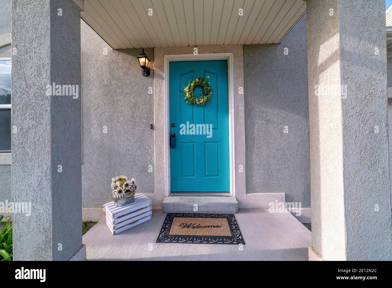 Portico Home High Resolution Stock Photography And Images Alamy