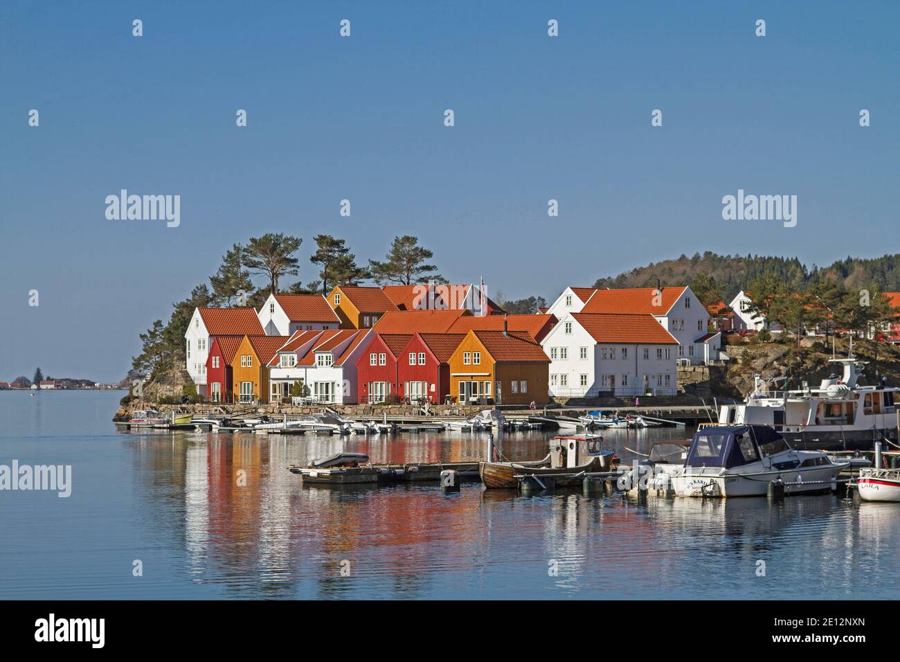Höllen Is A Fishing Village In Vest-Agder County In Norway And Lies At The Mouth Of The Sogneelva River In The North Sea Stock Photo