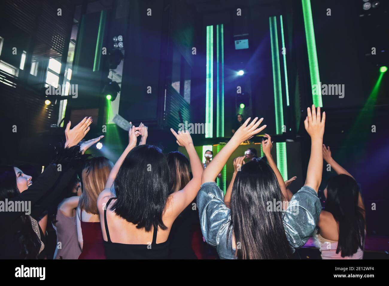 Asian teenagers concert hi-res stock photography and images - Alamy