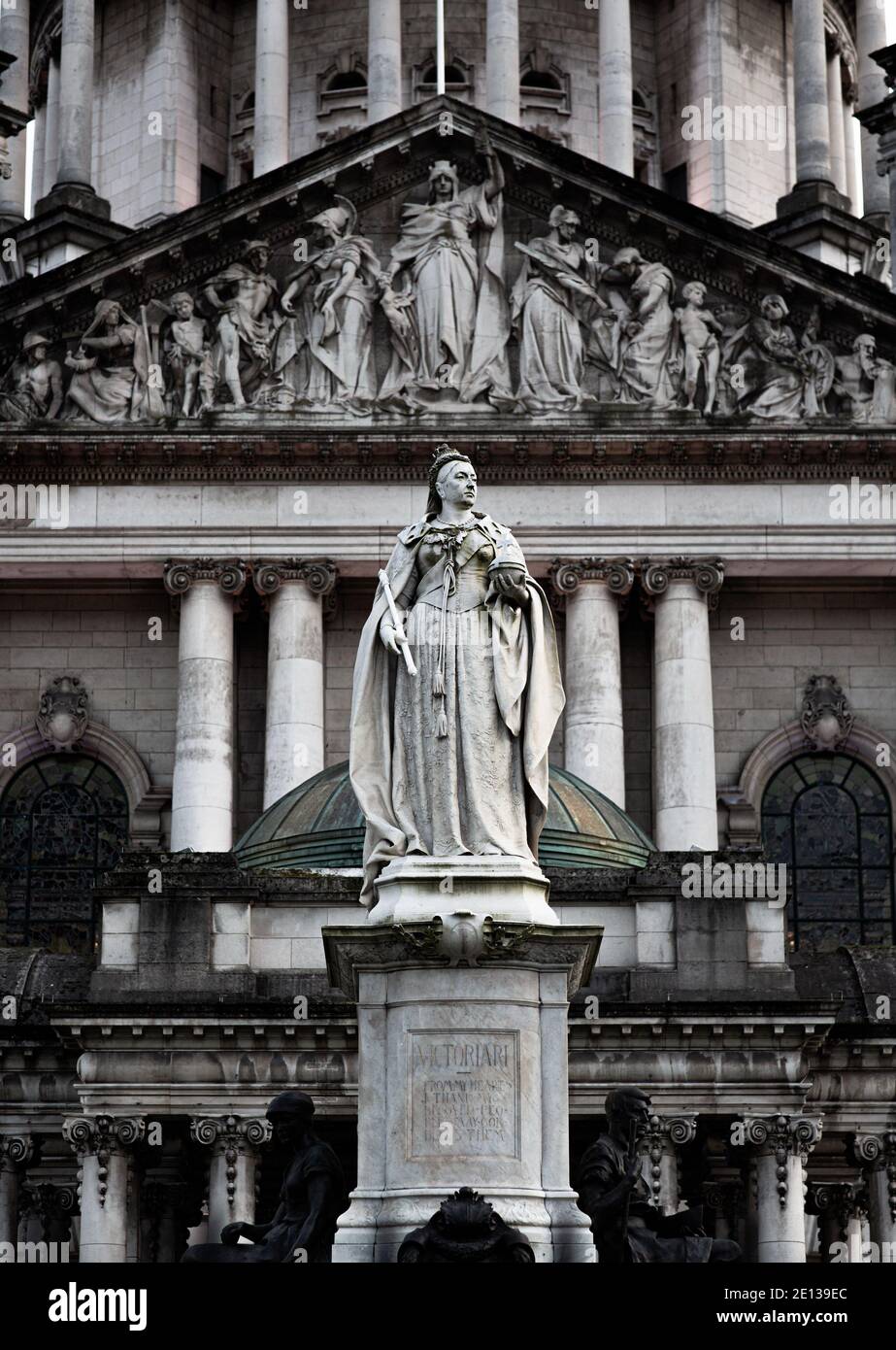 Statue of Queen Victoria in front of Belfast City Hall, Donegall Square