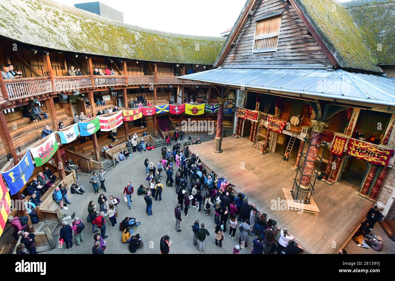 London, UK. 07th Sep, 2019. The entrance to Shakespeare's Globe Theatre. The performances take place in the open air. Credit: Waltraud Grubitzsch/dpa-Zentralbild/ZB/dpa/Alamy Live News Stock Photo