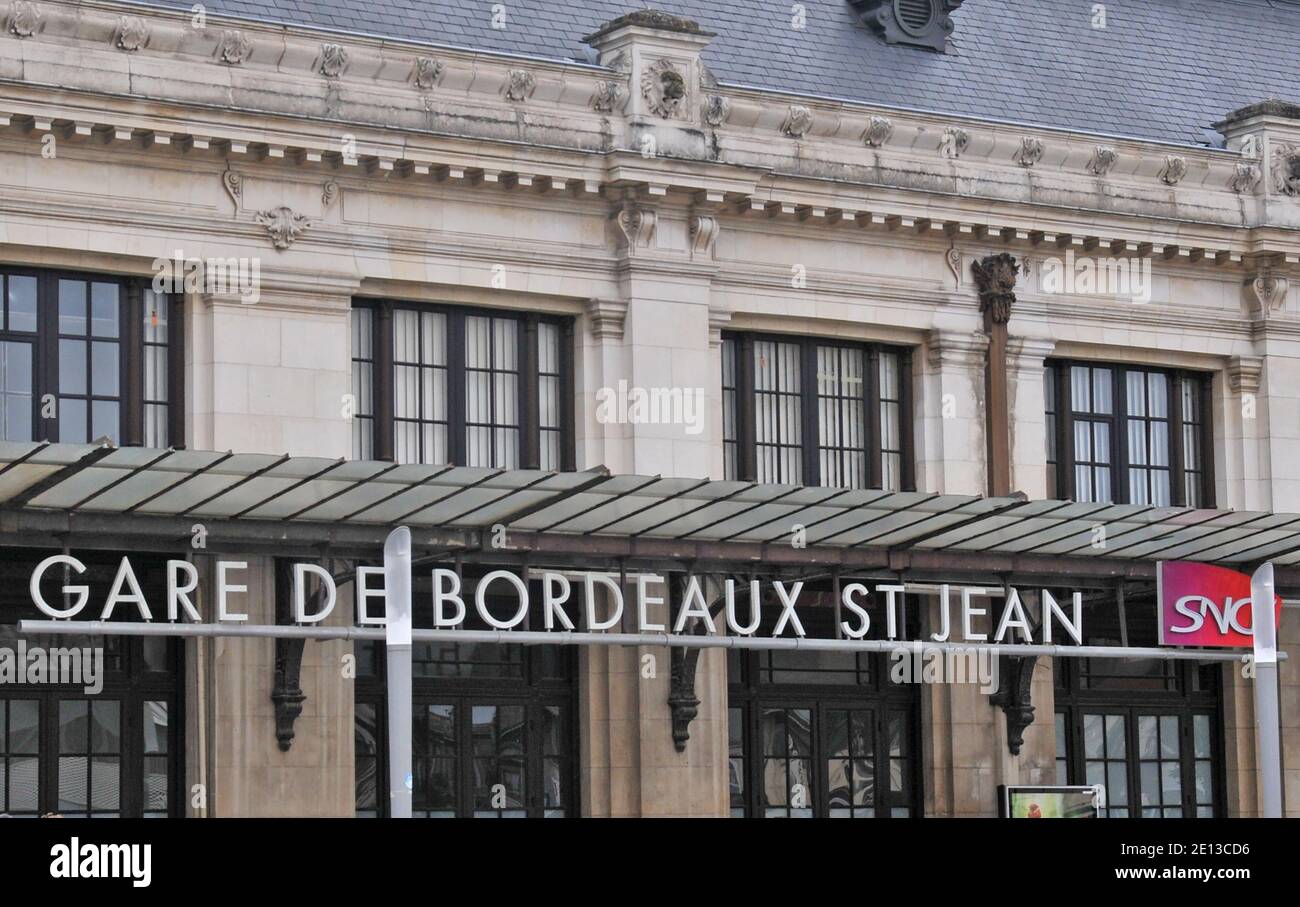exterior of Bordeaux Saint-Jean railway station, Gironde, Nouvelle Aquitaine, France Stock Photo