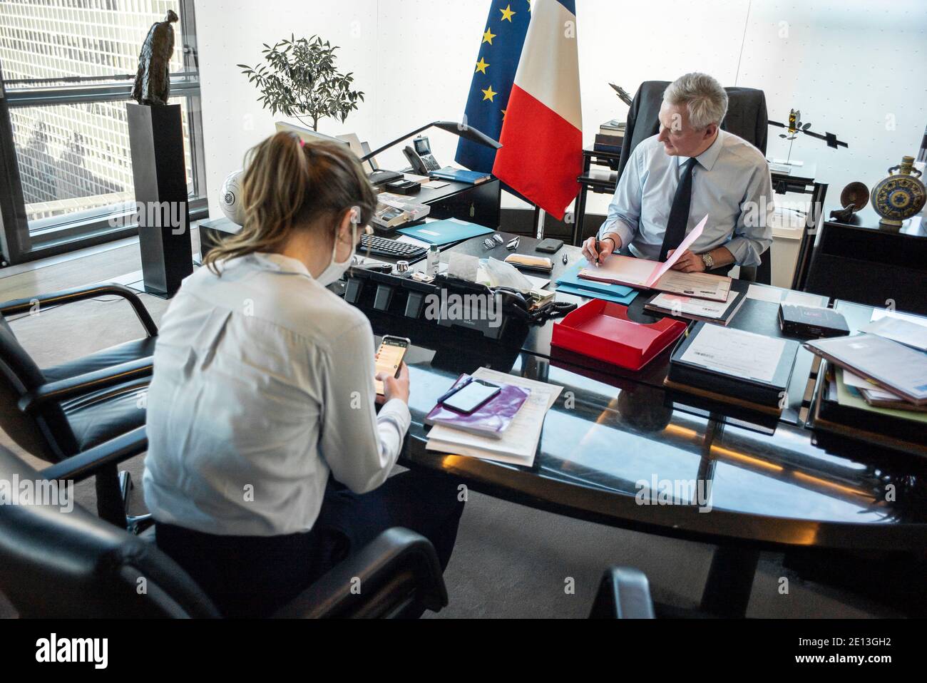 A day with French Economy Minister Bruno Le Maire at his office in Bercy,  Paris on December 15, 2020. Exclusif - Une journée avec Bruno Le Maire  Ministre de l'Économie, des Finances