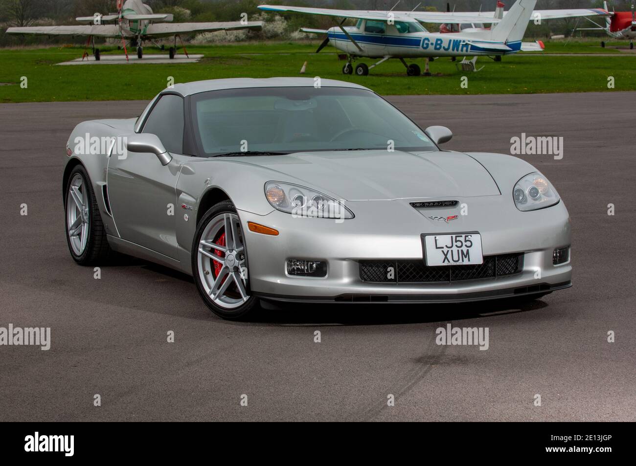 2005 Corvette Z06 American V8 sports car Stock Photo - Alamy, image size:1300x953
