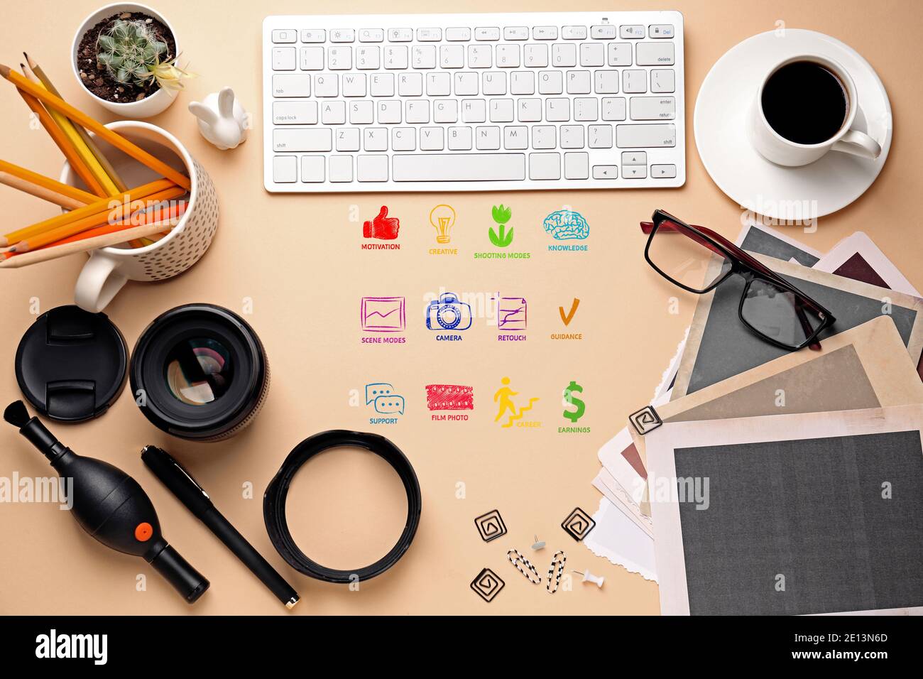 Workplace mentoring hi-res stock photography and images - Alamy