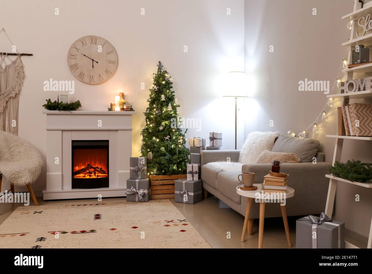 Interior of living room with beautiful Christmas tree Stock Photo - Alamy