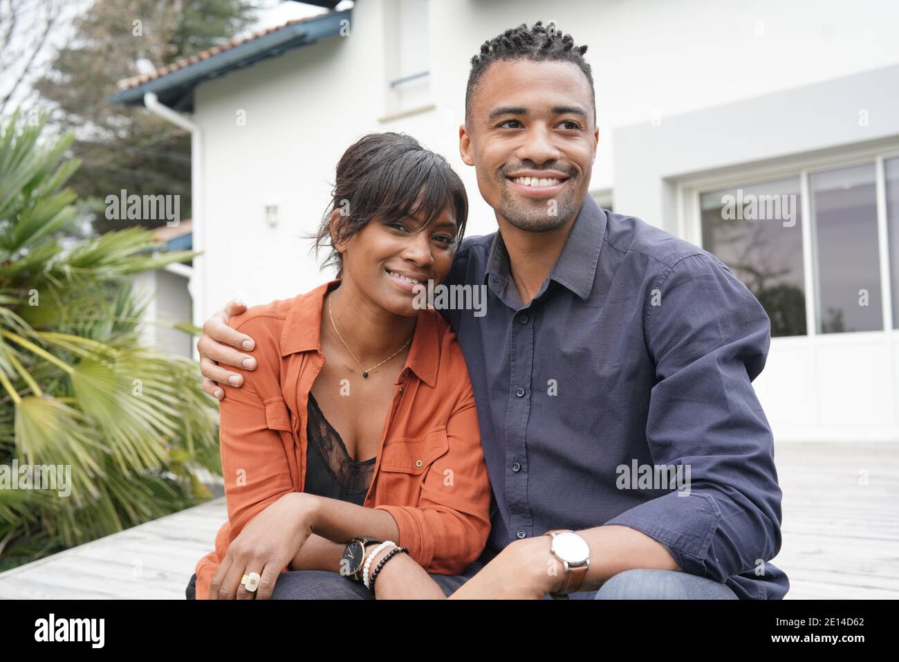 Mixed race persons hi-res stock photography and images - Alamy