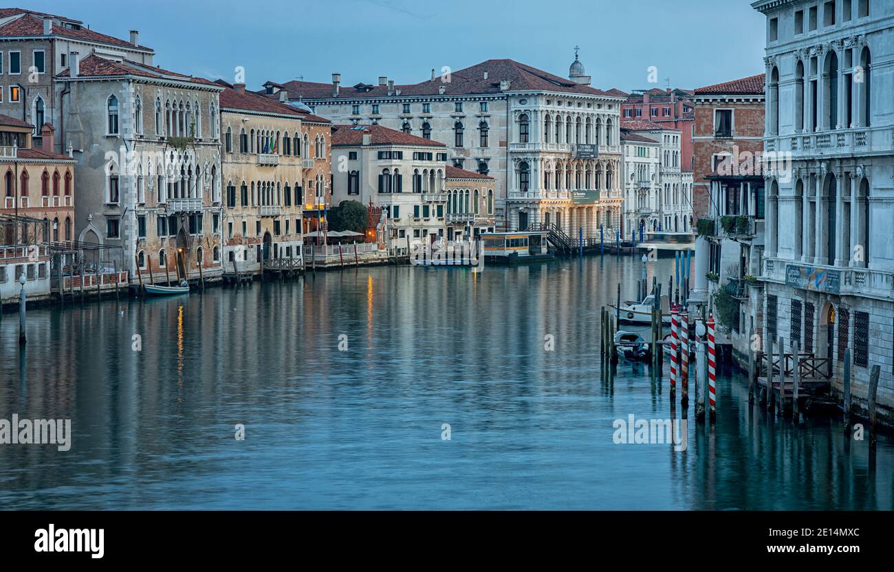 Canal canale kanal channel water hi-res stock photography and images ...