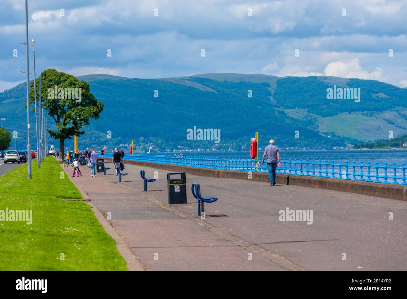 PromThe Clyde estuary and the argyle hills from greenock esplanade Stock Photo