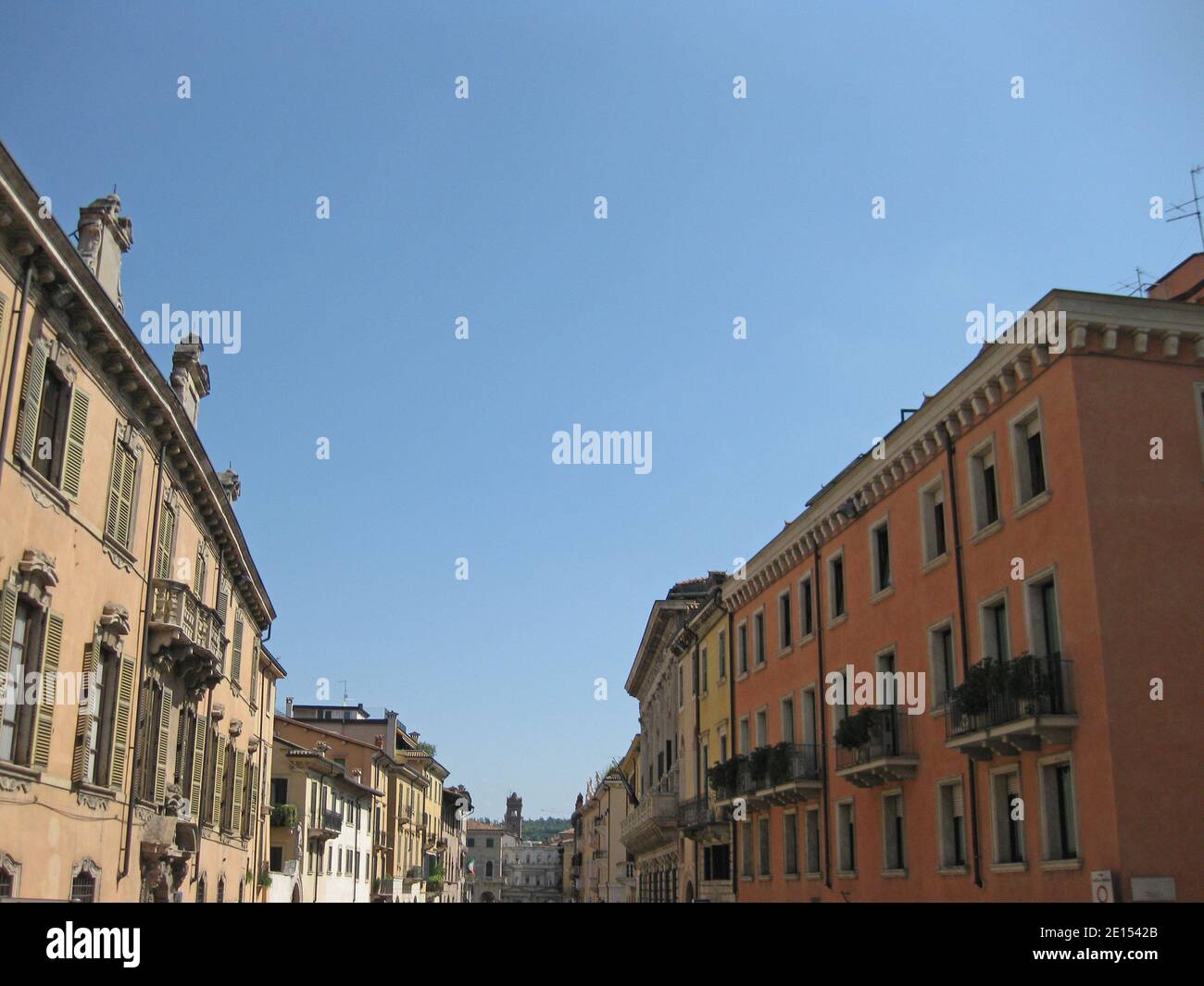 Old houses in the center of verona hires stock photography and images