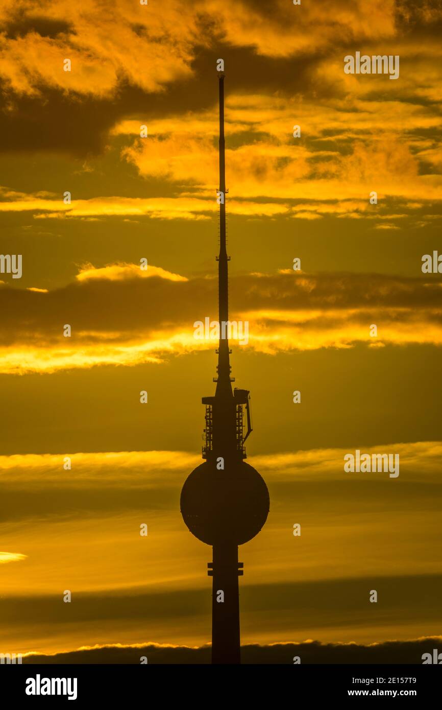 The evening sky with the silhouette of the television tower, Berlin 2020. Stock Photo