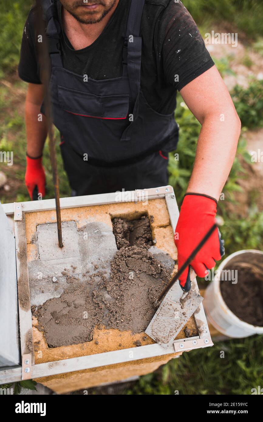 Cementbased adhesive for masonry stone block and brick in construction