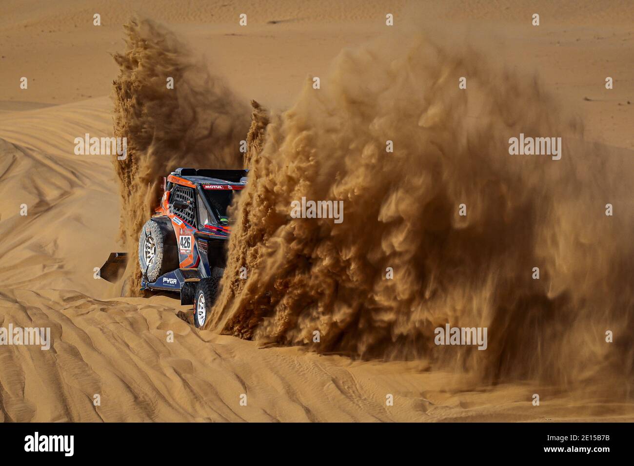 Bisha Saudi Arabia 04th Jan 21 426 Knight Graham Gbr Watson David Gbr Polaris Xtremeplus Polaris Factory Team Motul Ssv Series T4 Action During The 2nd Stage Of The Dakar 21