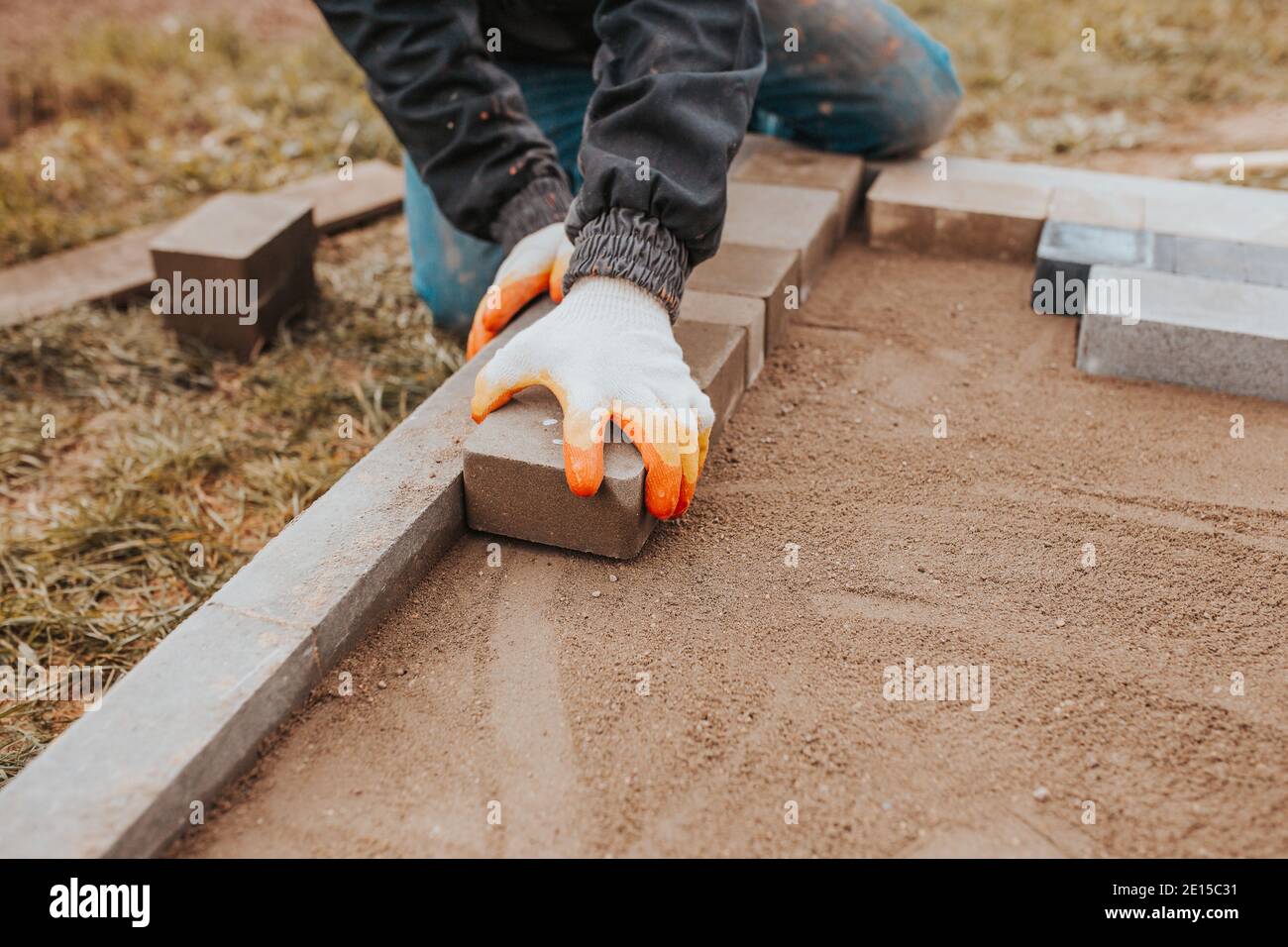 Bonding granite tiles to concrete subfloors outside the house porch