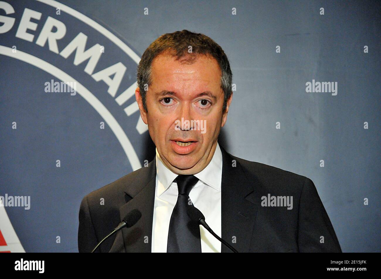 PSG's football team president Robin Leproux inaugurates the Philippe Seguin's stand during the French First League soccer match, Paris Saint-Germain vs Lorient in Paris, France on April 2, 2011. The match ended in a 0-0 draw. Photo by Thierry Plessis/ABACAPRESS.COM Stock Photo