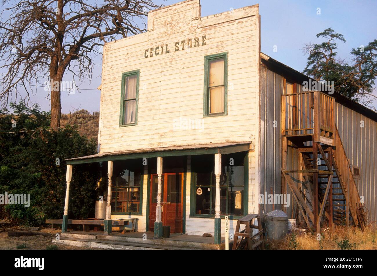 Cecil Store, Blue Mountain National Scenic Byway, Cecil, Oregon Stock Photo  - Alamy