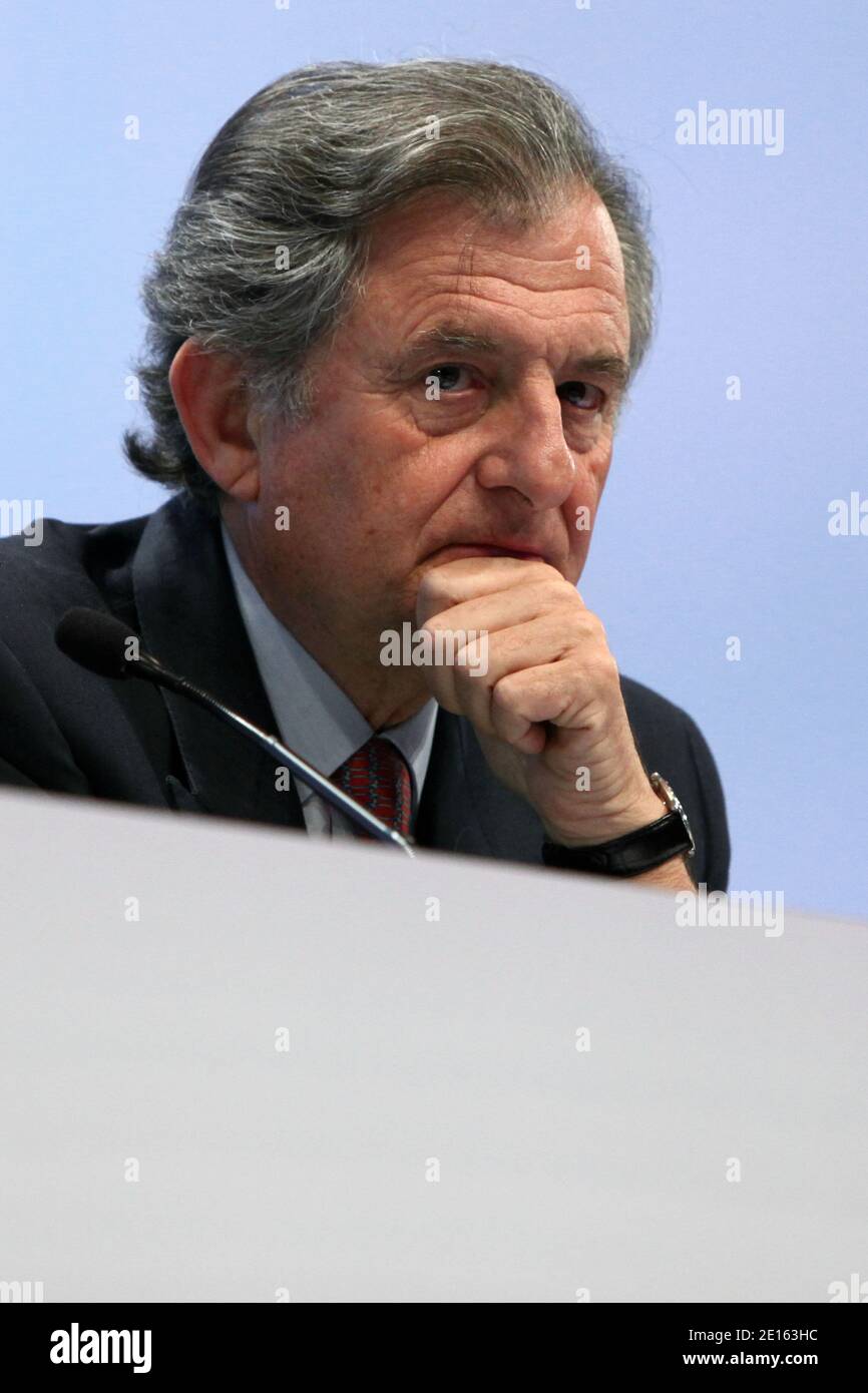 Vivendi chairman Jean-rene Fourtou is pictured during Vivendi ...