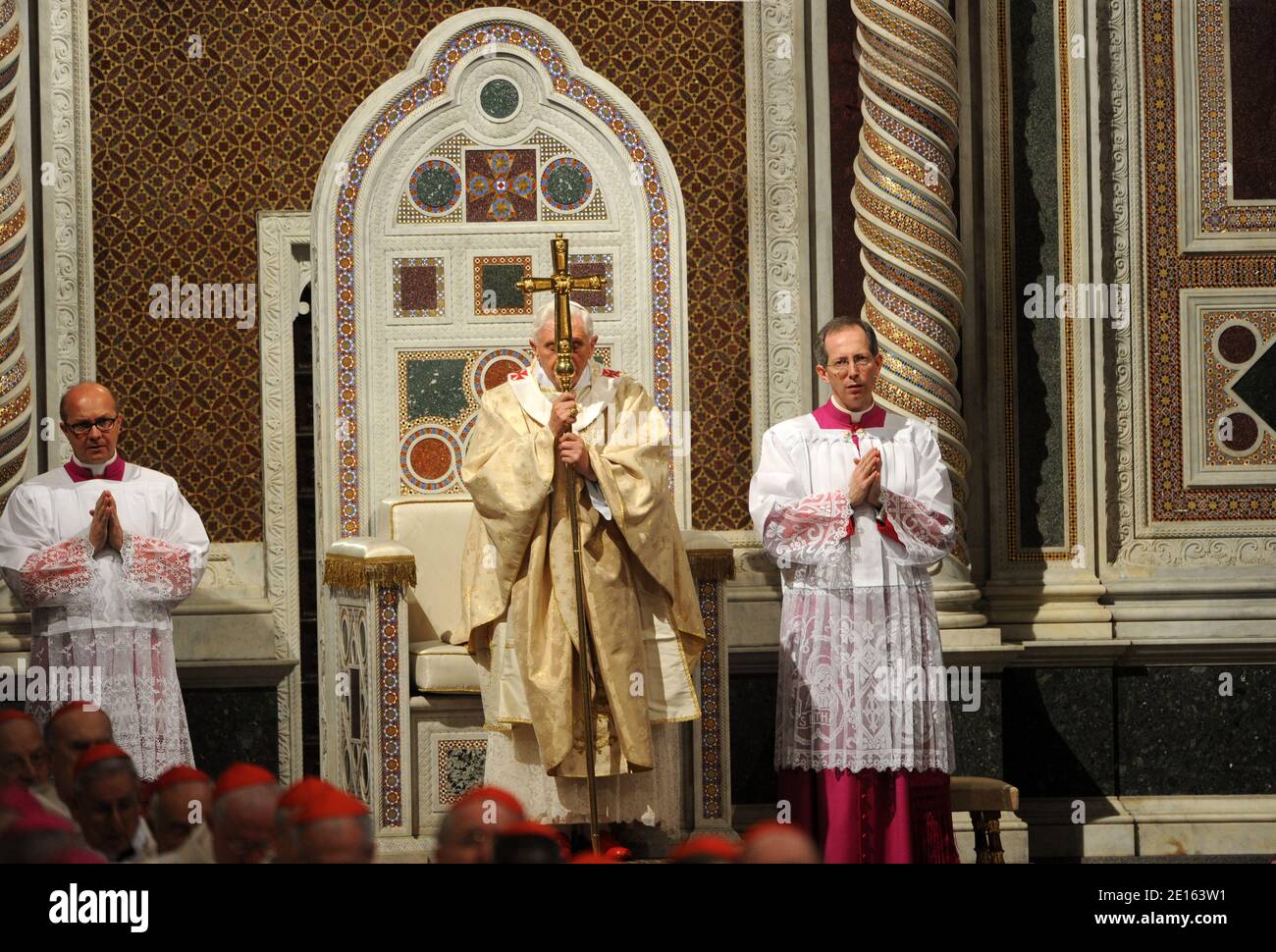 Pope Benedict XVI celebrates the Holy Thursday Mass in St. John in ...