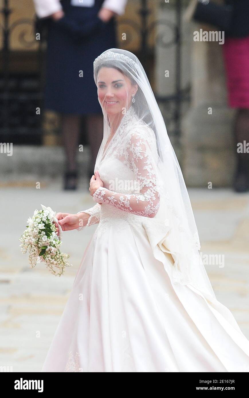 Kate Middleton Wedding Bouquet Flowers Ideas Kate Middleton