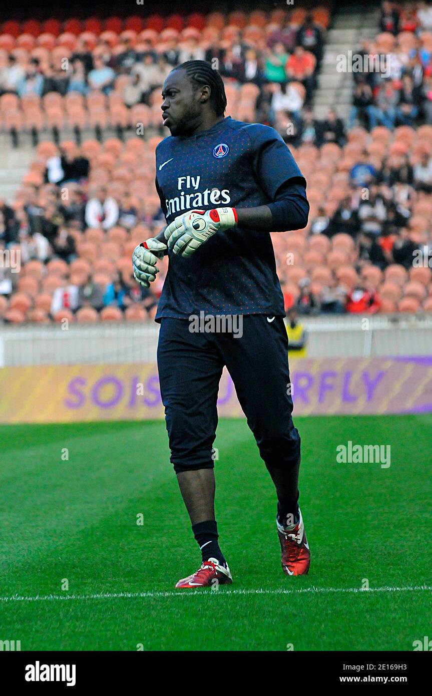 Sticker Panini Foot 2011 - Apoula Edel PSG N°371 - Rookie, Neuf Et Non Collé