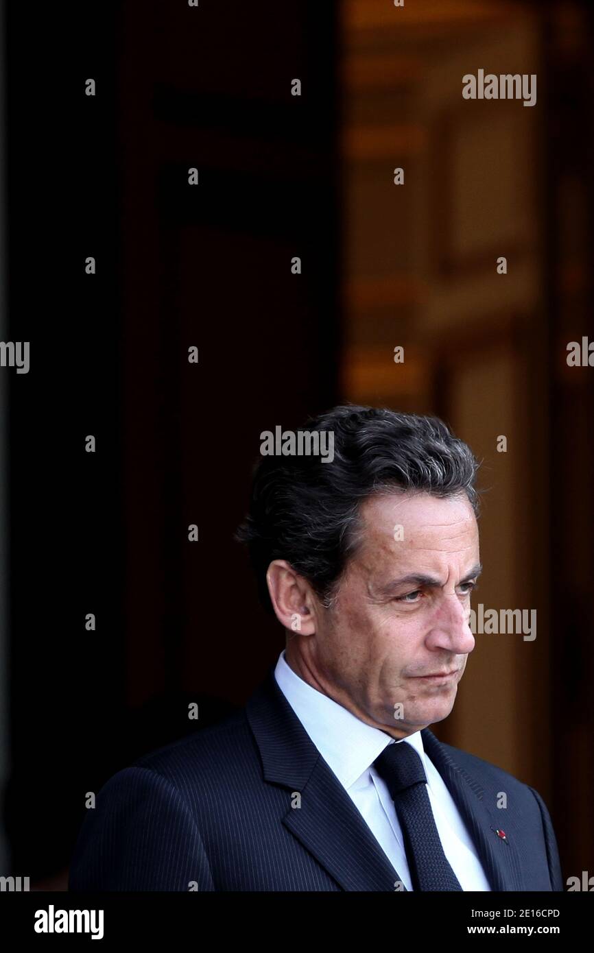 French President Nicolas Sarkozy awaiting Pakistan Prime Minister Yousuf Raza Gilani prior to a meeting at the Elysee palace in Paris, France, on May 04, 2011. Yousuf Raza Gilani today called for the world's help in fighting 'terrorism and extremism' after the killing of Al-Qaeda leader Osama bin Laden near Islamabad. Photo by Stephane Lemouton/ABACAPRESS.COM Stock Photo