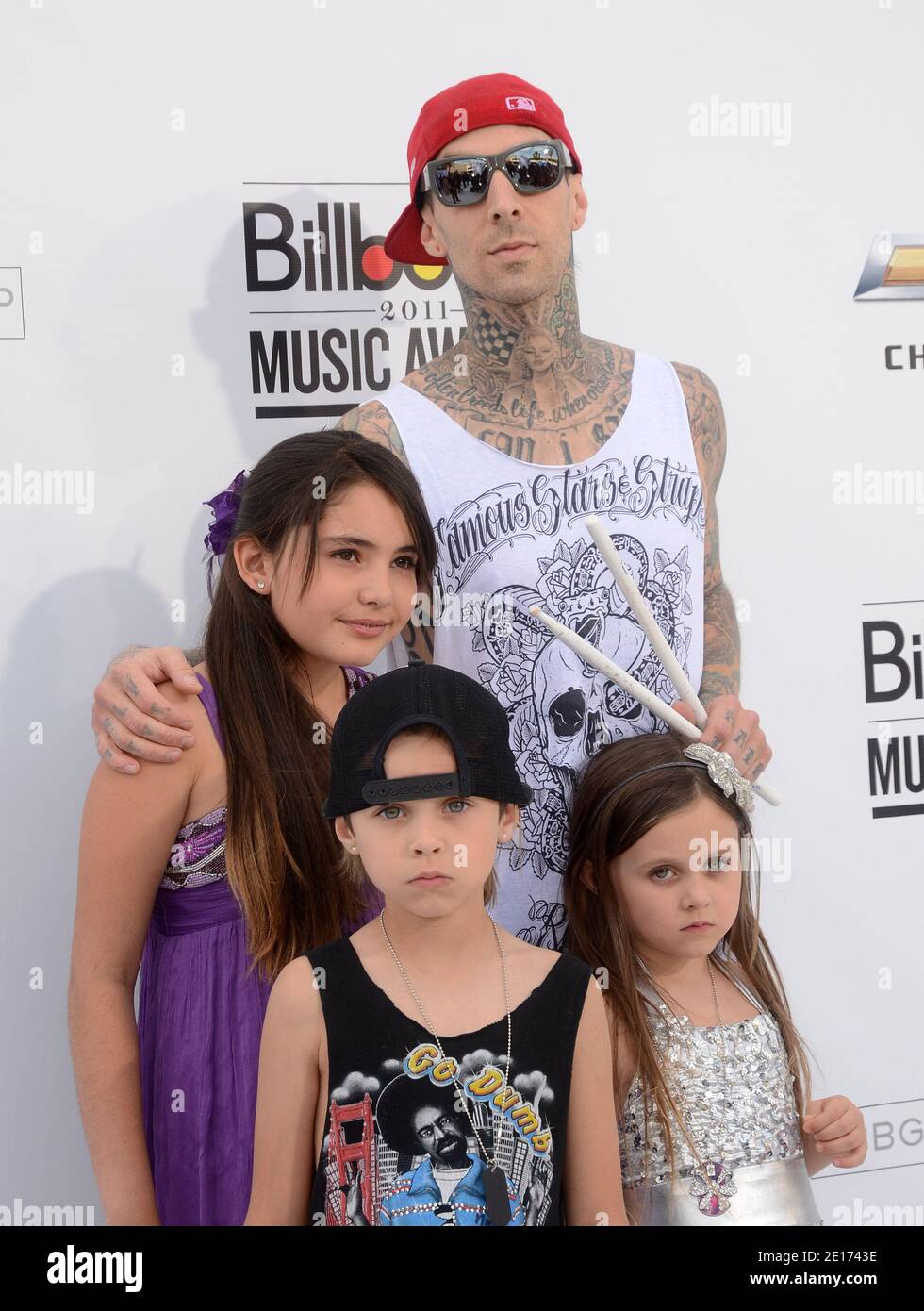 Travis Barker, Atiana de la Hoya, Landon Barker and Alabama Barker(01)