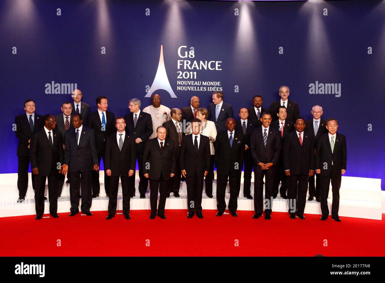 First row from L) Ivory Coast's President Alassane Ouattara, Guinean President Alpha Conde, Russian President Dmitry Medvedev, Algerian President Abdelaziz Bouteflika, French President Nicolas Sarkozy, Senegalese President Abdoulaye Wade, US President Barack Obama, Niger's President Mahamadou Issoufou and UN General Secretary Ban Ki-Moon, (second row from L) Jose Manuel Barroso, Head of the European Commission, Egyptian Prime Minister Essam Sharaf, British Prime Minister David Cameron and Canadian Prime Minister Stephen Harper, Ethiopia's Prime Minister Meles Zenawi, German Chancellor Angela M Stock Photo