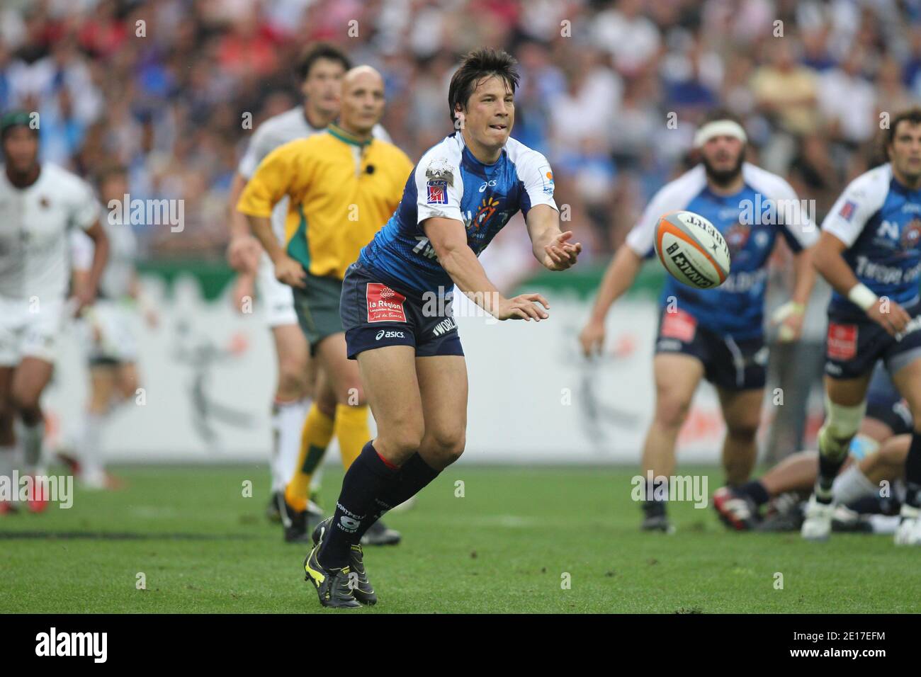 Francois Trinh-Duc of Montpellier during the Top 14 Final Rugby match, Stade  Toulousain Vs Montpellier RC at Stade de France in Saint Denis near Paris,  France on June 4, 2011. Toulouse won