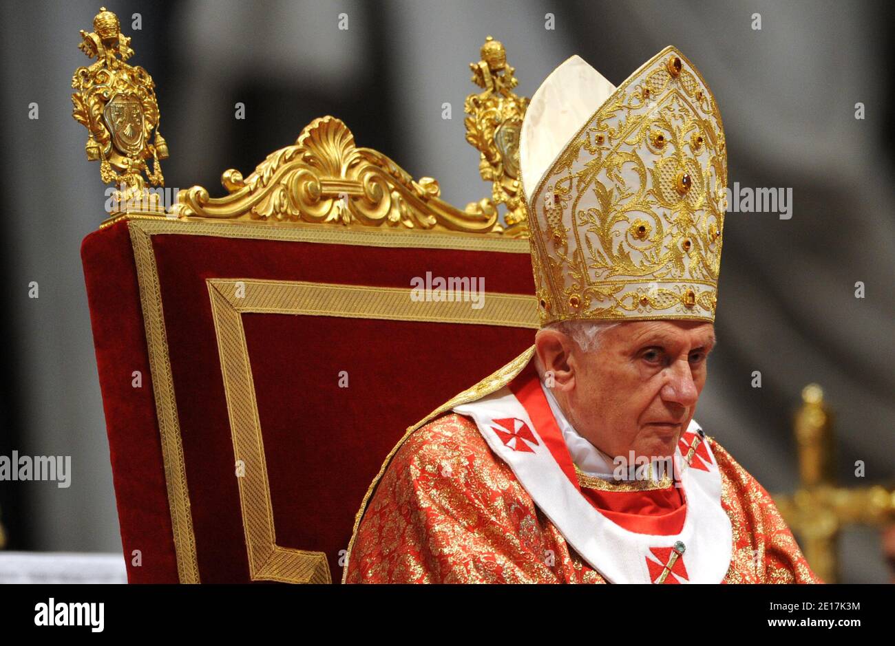 Pope Benedict XVI celebrates the Pentecost mass at St.Peters' Basilica ...