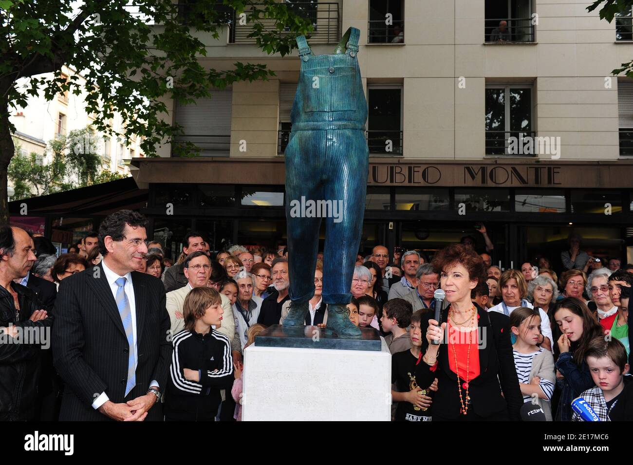 Colucci véronique hires stock photography and images Alamy