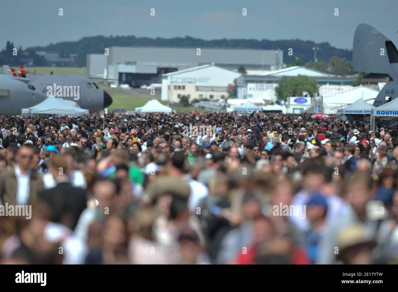 Salon Aeronautique Du Bourget High Resolution Stock Photography And Images Alamy