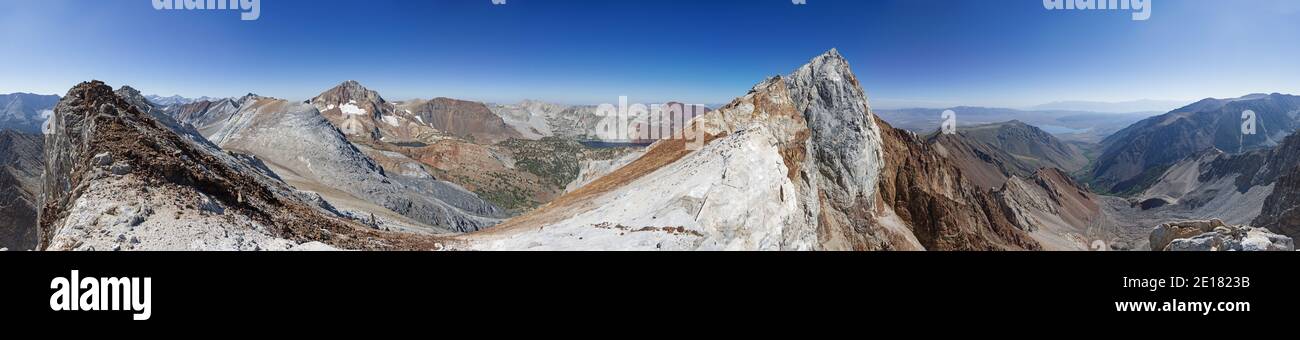 360 degree panorama from the ridge south of Mount Baldwin in the eastern Sierra Nevada Wilderness Stock Photo